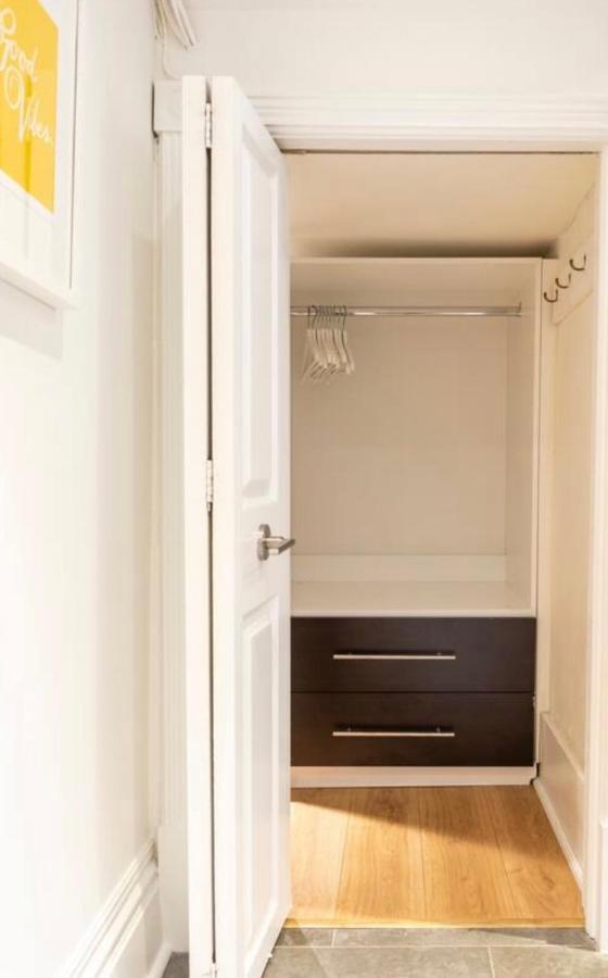 Modern Design Studio Торонто Екстер'єр фото